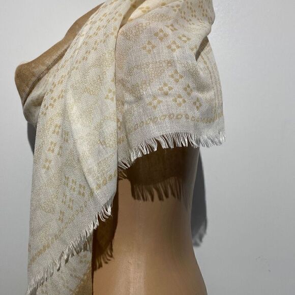 Hinge Unisex Geometric Pattern Fringe Hem Cream / Tan Scarf 33X72 - Picture 3 of 8